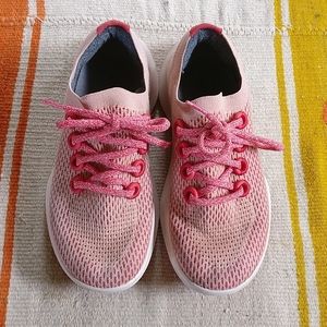 Allbirds tree dashers, coral, size 7.5